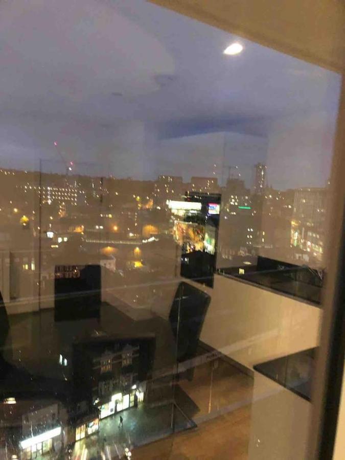 High View Two Bedroom Apartment In Woolwich Londres Exterior foto