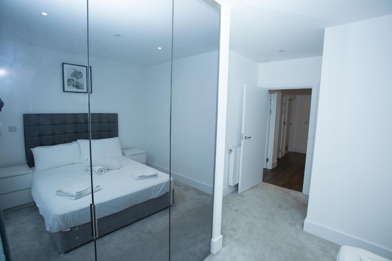 High View Two Bedroom Apartment In Woolwich Londres Exterior foto